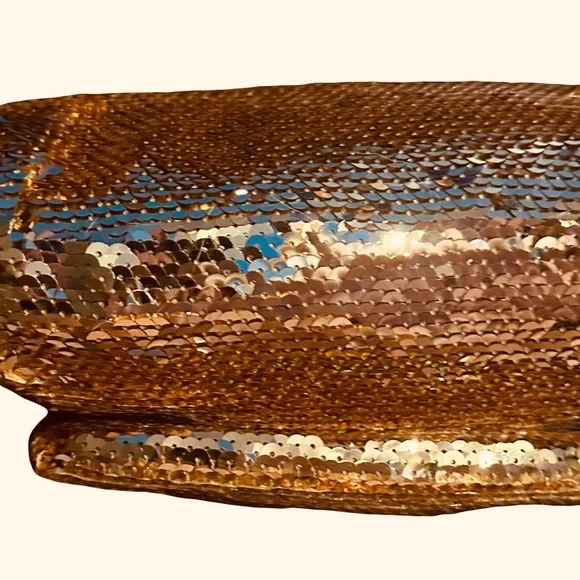 Coach very rare vintage gold sequined poppyNWOT Limited Edition Gift for Her - Picture 5 of 8